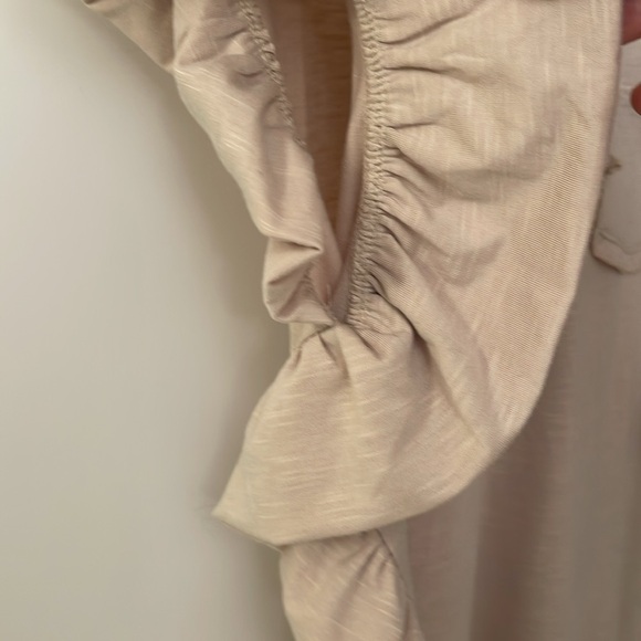 NWT MIHOLL Top/ knit with ruffles - Picture 6 of 10